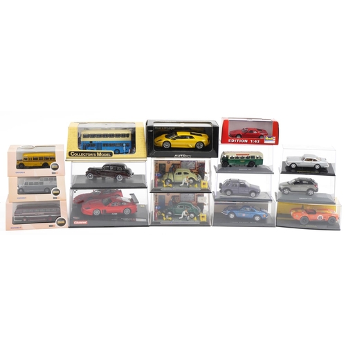 1672 - Collection of diecast vehicles with boxes including Oxford Omnibus, Hot Wheels and Revell