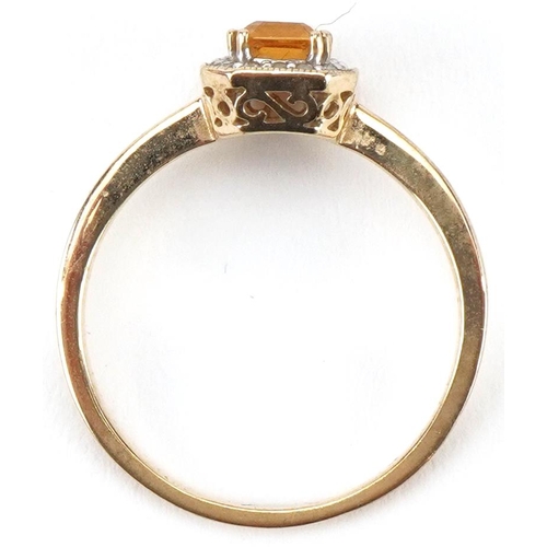 2158 - Art Deco style 9ct gold citrine and diamond cluster ring, size N/O, 2.2g