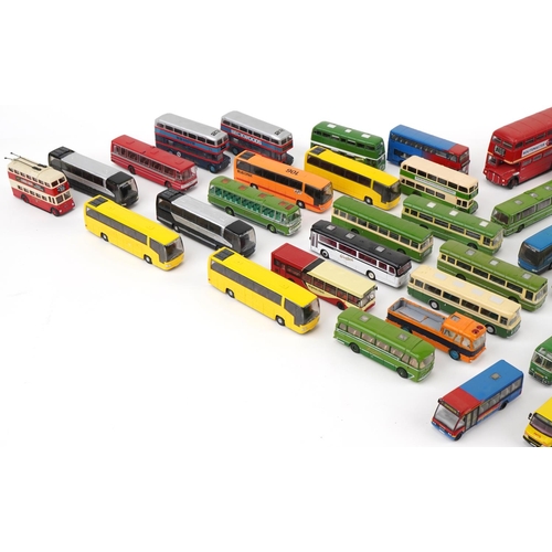 1693 - Collection of model buses, some diecast, including Corgi and Exclusive First Editions