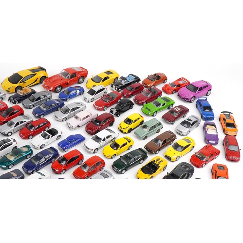 1690 - Large collection of vintage and later collector's vehicles, predominantly diecast, including Burago,... 