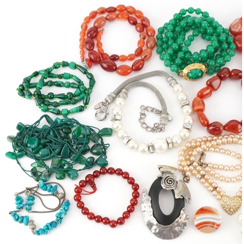 2706 - Vintage and later jewellery, some silver, including carnelian necklace, malachite necklace, turquois... 