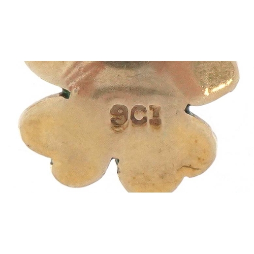 2434 - 9ct gold and enamel charm in the form of a four leaf clover, 1.5cm high, 0.9g