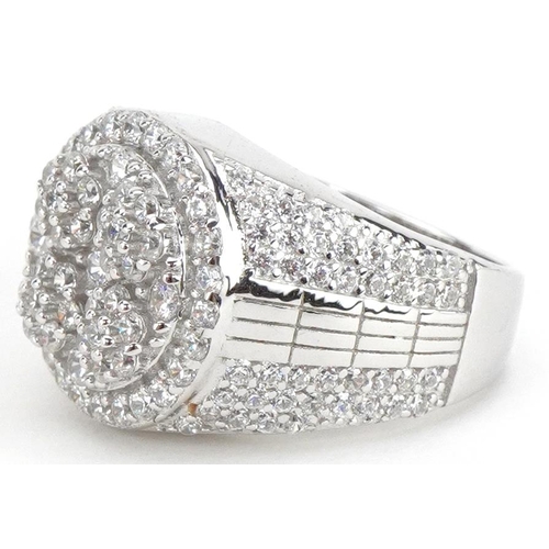 2101 - Silver cubic zirconia cluster ring, size K, 6.8g