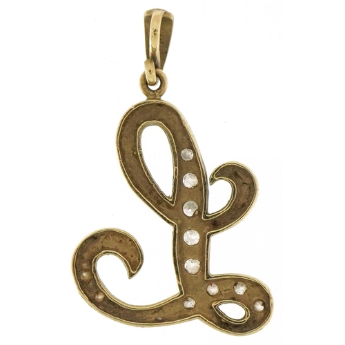 2265 - 9ct gold clear stone initial L pendant, 3.5cm high, 3.0g