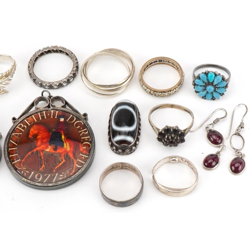 2686 - Vintage and later silver and white metal jewellery, some set with semi precious stones including rin... 