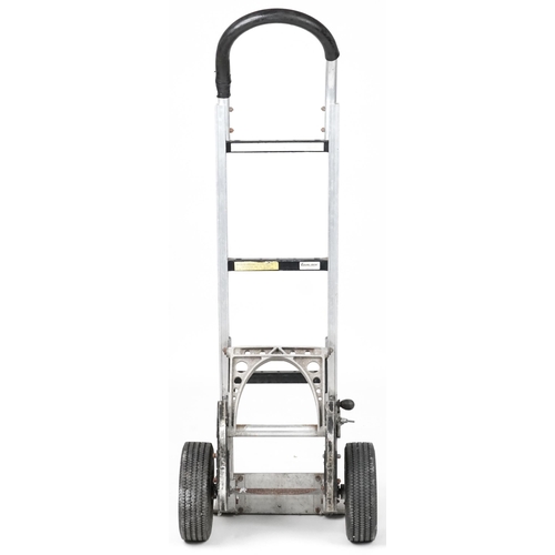 1129 - Magliner Equalizer sack trolley, 133cm high