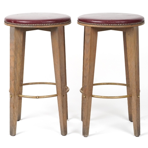 1091 - Pair of contemporary breakfast bar stools with burgundy leather upholstered padded seats, each 72cm ... 