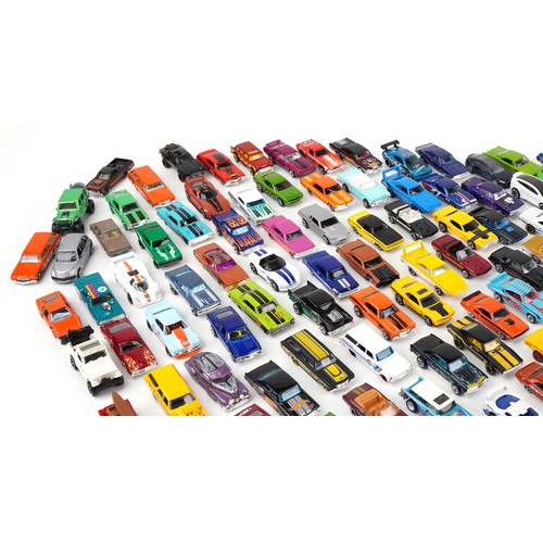 1699 - Large collection of diecast vehicles, predominantly Hot Wheels