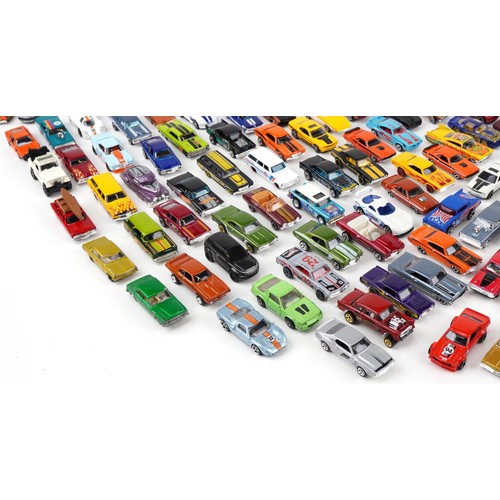 1699 - Large collection of diecast vehicles, predominantly Hot Wheels