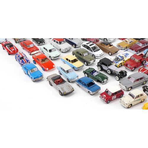 1700 - Large collection of vintage and later collector's vehicles, predominantly diecast, including Vanguar... 