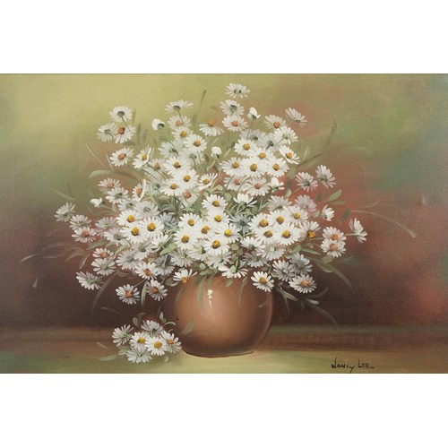 55 - Nancy Lee - Oil of on canvas daisies in a vase in an ornate gilt frame, 75cms x 50cms excluding fram... 
