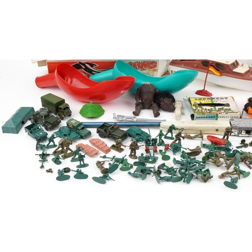 575 - Vintage and later toys, some with boxes including Dinky diecast army vehicles,  Binatone TV Master, ... 