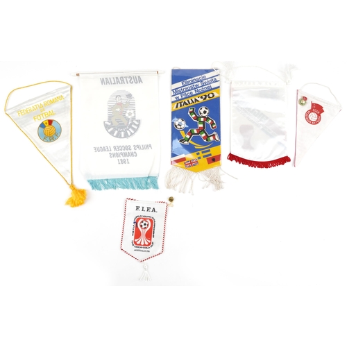 1427 - Six football interest Coca Cola Cup pennants including England, Australia, Poland, Italia '90 and Ru... 