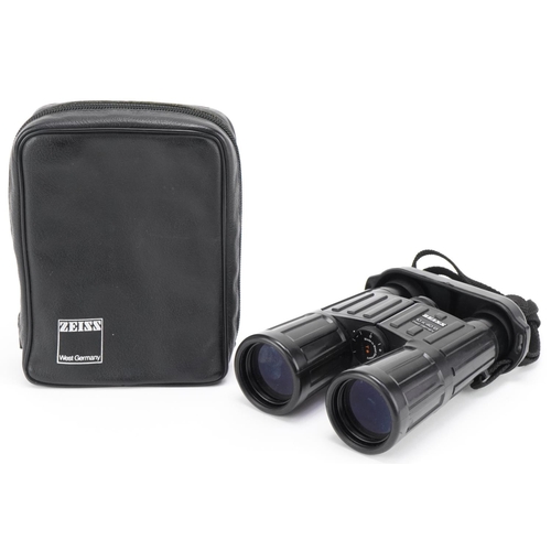 Pair of Zeiss 10 x 40 B binoculars in a leather case