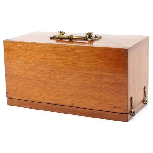 84 - Mahogany cased barograph with eight day movement, 28cm wide