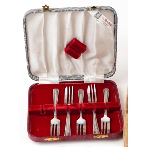 387 - Predominantly Mappin & Webb silver plated cutlery, some housed in an oak canteen