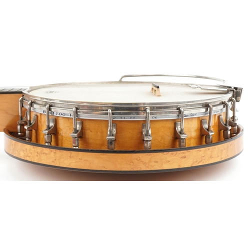 483 - Jedson Remo banjo in Grafton protective hard case, 85cm in length