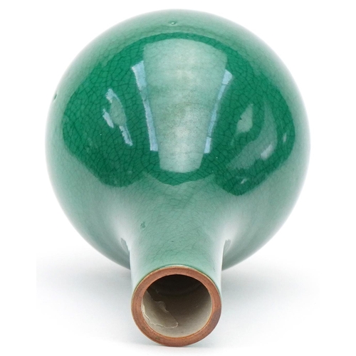 352 - Chinese green crackle glazed vase, 20cm high