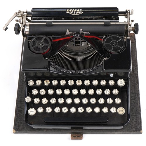 1145 - Vintage cased Royale typewriter, 33cm wide