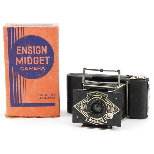 Boxed Ensign Midget camera, 9.5cm in diameter