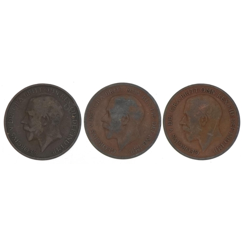 1257 - Three George V pennies comprising 1912 H, 1918 KN and 1919 KN