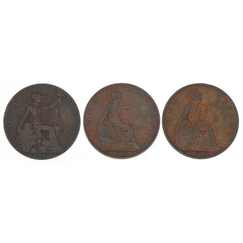 1257 - Three George V pennies comprising 1912 H, 1918 KN and 1919 KN