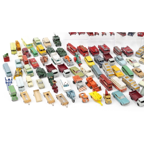 590 - Large collection of vintage Matchbox and Lesney diecast vehicles