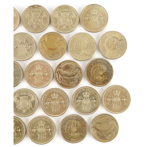 1261 - Thirty two two pound coins