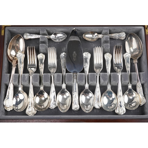 385 - Mahogany canteen of Sheffield silver plated King's pattern cutlery, the canteen 46cm wide