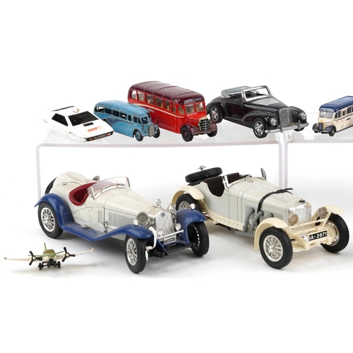 584 - Vintage and later diecast vehicles including Burago Alfa Romeo 2300 Spider, Burago Mercedes Benz SSK... 