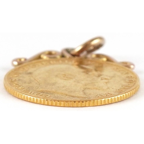 1217 - 1906 Edward VII gold half sovereign with unmarked gold pendant mount, 4.6g