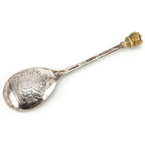 1333 - Boxed commemorative Queen's Silver Jubilee spoon, Mappin & Webb London 1977