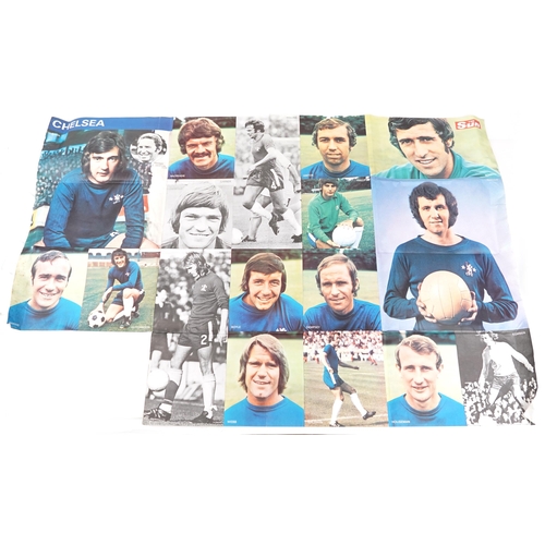 1451 - Selection of football magazines including a Leeds United with colour poster insert, large Chelsea po... 