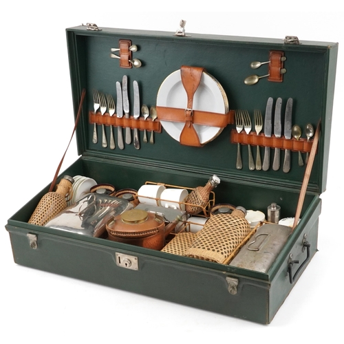 1463 - Motoring interest vintage picnic set with copper kettle, cutlery, plates, metal sandwich tins, ceram... 