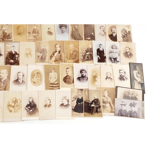 1317 - Large selection of family photographic cabinet cards, approximately one hundred