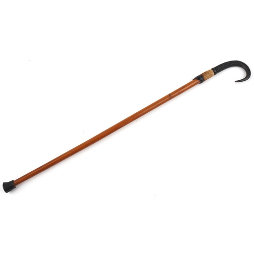 251 - Swiss malacca hiking walking stick with hoof and horn handle engraved Grindelwald, 80cm in length