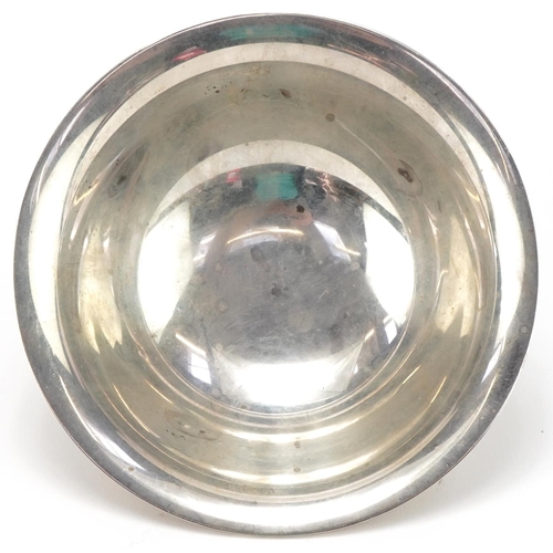 502 - Mueck-Carey Co, Sterling silver Arts & Crafts bowl on ring turned base, numbered 1151 to the base, 1... 