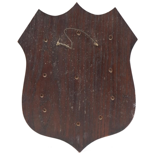 1383 - Vintage hand painted oak shield with crest Labor Ipse Voluptas, 38cm x 28cm