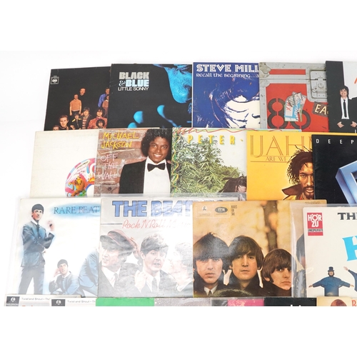 1494 - Vinyl LP records and 45rpm records including The Beatles, Michael Jackson, Queen, The Rolling Stones... 