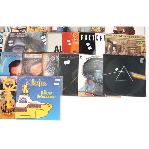 1464 - Vinyl LP records and picture discs including The Beatles Yellow Submarine, Bon Jovi, Pink Floyd, Jim... 