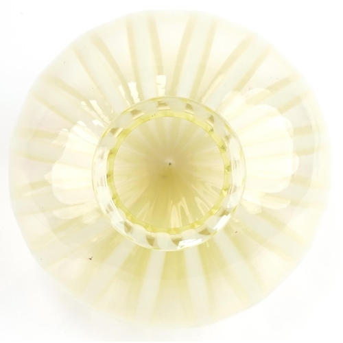 95 - Vaseline striped glass lampshade, 20cm high