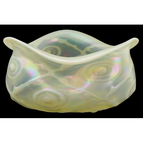 283 - Opalescent glass bowl, 23cm in diameter