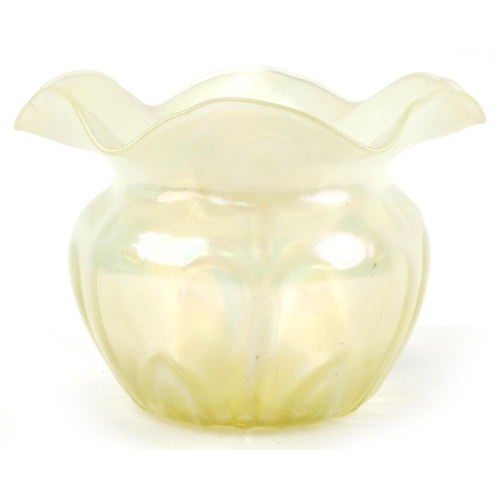 286 - Vaseline glass vase, 12cm high