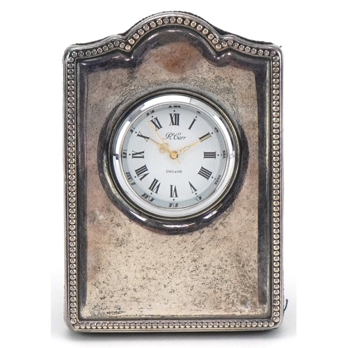 1134 - Carrs, Elizabeth II silver strut clock, Sheffield 1996, 9cm high