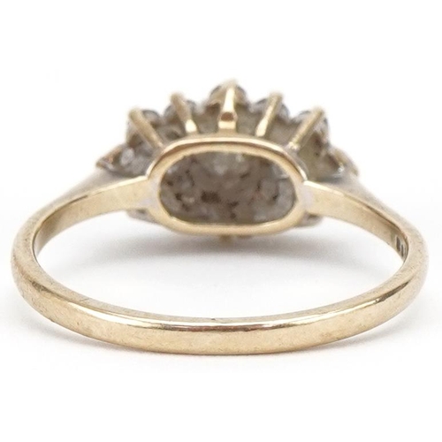 3120 - 9ct gold clear stone cluster ring, size N, 2.2g