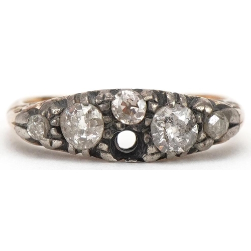 3049 - Antique 18ct gold diamond cluster ring, the larger diamonds each approximately 3.80mm in diameter x ... 