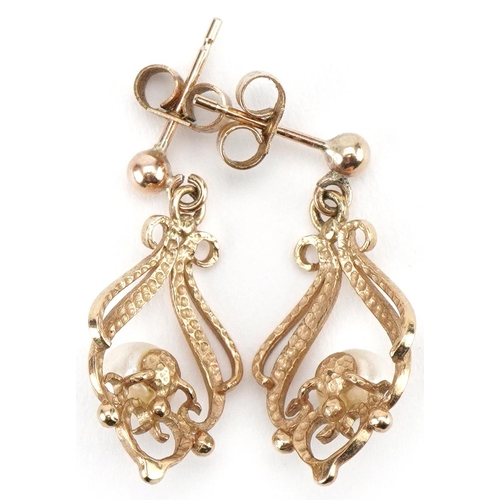 3122 - Pair of 9ct gold cultured pearl openwork drop earrings, each 2.5cm high, total 2.7g