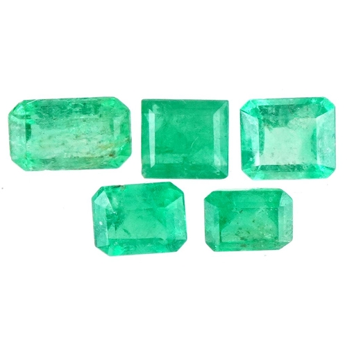 3271 - Five Columbian rectangle cut emeralds, the largest approximately 6.30mm wide