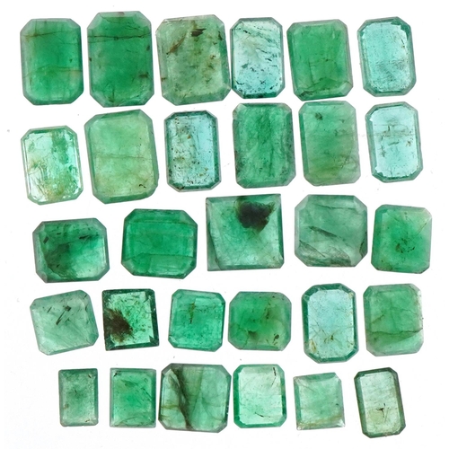 3445 - Loose rectangle and square cut emeralds, the largest approximately 7.20mm wide