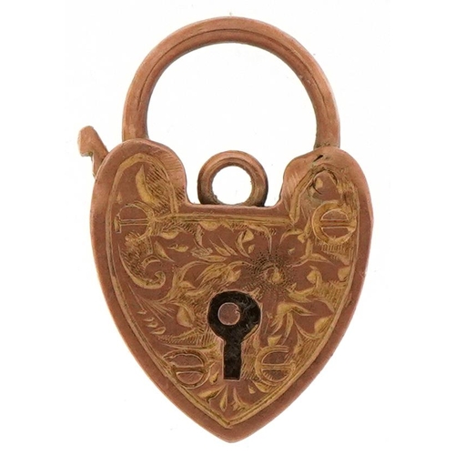 3343 - 9ct rose gold love heart padlock clasp engraved with foliage, 1.8cm high, 1.2g